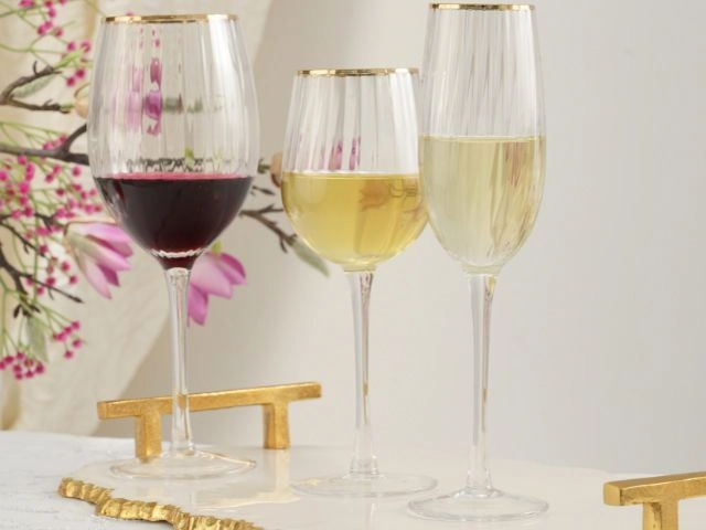 Kieliszki do wina i szampana ATLANTIS duże Kieliszki do win